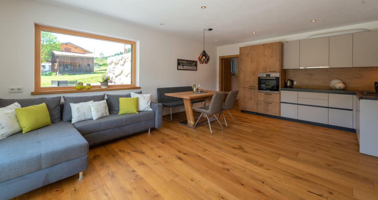 Ferienwohnung App. Mountain View フィーバーブルン エクステリア 写真